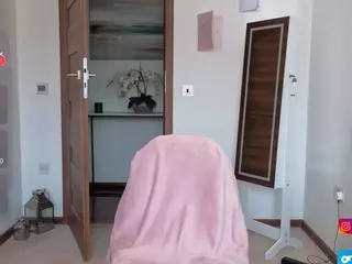 bigboobiebabe's Live Sex Cam Show
