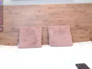 Mia Smitth's Live Sex Cam Show
