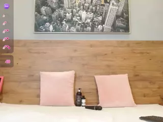 Mia Smitth's Live Sex Cam Show