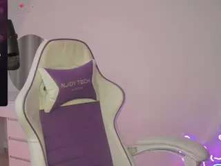 Cherry's Live Sex Cam Show