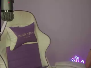 Cherry's Live Sex Cam Show