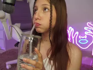 Cherry's Live Sex Cam Show