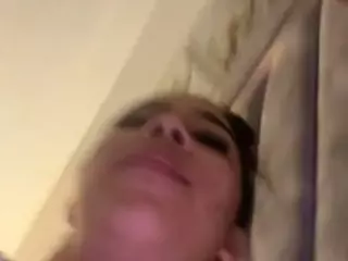 kendalljoy's Live Sex Cam Show