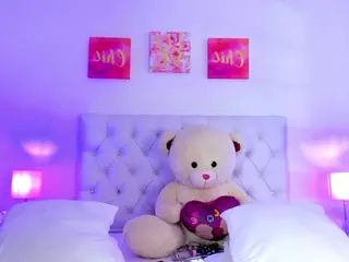 kendalljoy's Live Sex Cam Show