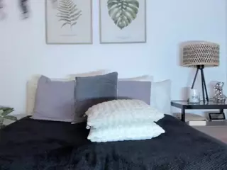 NINAGOLD's Live Sex Cam Show