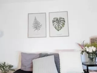 NINAGOLD's Live Sex Cam Show