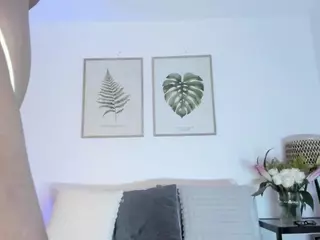 NINAGOLD's Live Sex Cam Show
