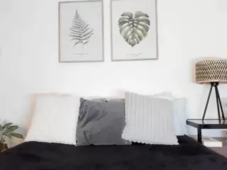 NINAGOLD's Live Sex Cam Show