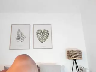 NINAGOLD's Live Sex Cam Show