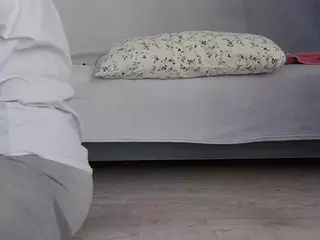 angelinaloves's Live Sex Cam Show