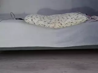 angelinaloves's Live Sex Cam Show