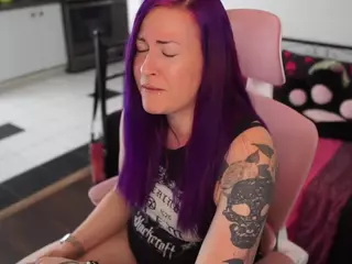 gennyrock's Live Sex Cam Show