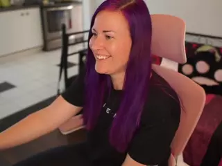 gennyrock's Live Sex Cam Show