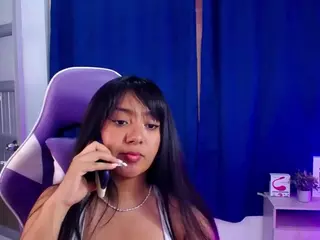 danybrunette's Live Sex Cam Show
