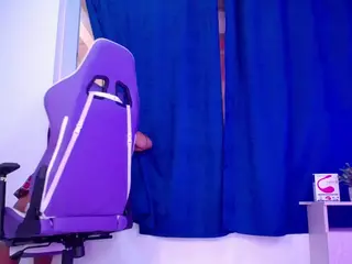 danybrunette's Live Sex Cam Show