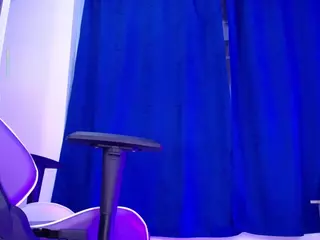 danybrunette's Live Sex Cam Show
