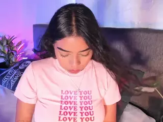 katherinjonnes's Live Sex Cam Show