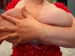 happyalice's Live Sex Cam Show