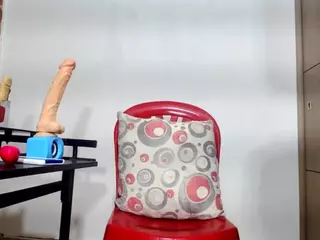 lizbigtits's Live Sex Cam Show