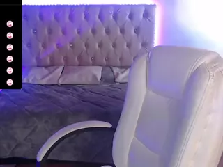 karlaflower's Live Sex Cam Show