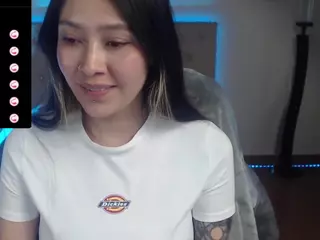 karlaflower's Live Sex Cam Show