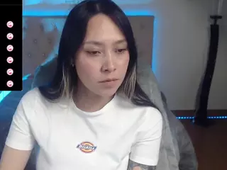 karlaflower's Live Sex Cam Show