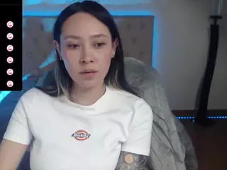 karlaflower's Live Sex Cam Show