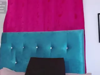 summerelletra's Live Sex Cam Show