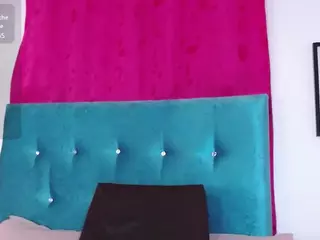 summerelletra's Live Sex Cam Show