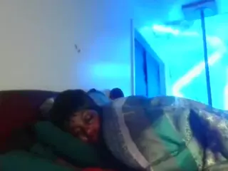 antonettekiki's Live Sex Cam Show
