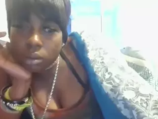 antonettekiki's Live Sex Cam Show