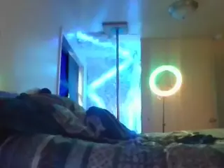 antonettekiki's Live Sex Cam Show