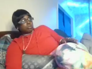 antonettekiki's Live Sex Cam Show