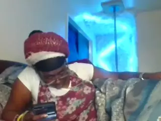 antonettekiki's Live Sex Cam Show