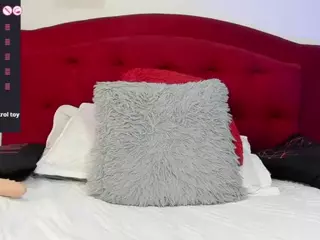 cristalkitty's Live Sex Cam Show