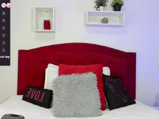 cristalkitty's Live Sex Cam Show