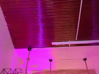 Lady Brown's Live Sex Cam Show