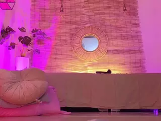 Lady Brown's Live Sex Cam Show