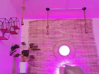 Lady Brown's Live Sex Cam Show