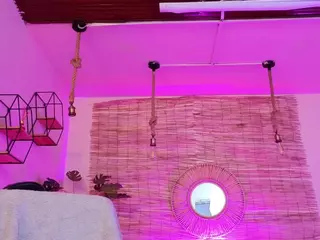 Lady Brown's Live Sex Cam Show
