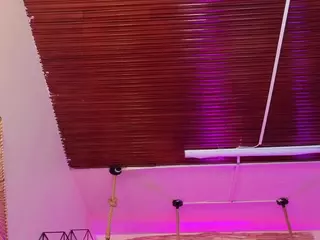 Lady Brown's Live Sex Cam Show