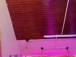 Lady Brown's Live Sex Cam Show