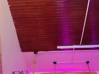 Lady Brown's Live Sex Cam Show