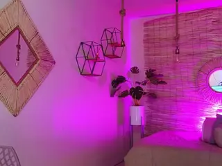 Lady Brown's Live Sex Cam Show