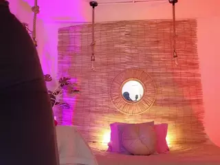 Lady Brown's Live Sex Cam Show