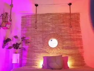 Lady Brown's Live Sex Cam Show