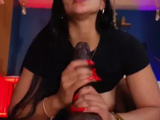 Lady Brown's Live Sex Cam Show