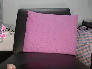 kaarlaa's Live Sex Cam Show