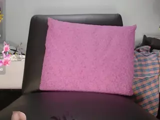 kaarlaa's Live Sex Cam Show