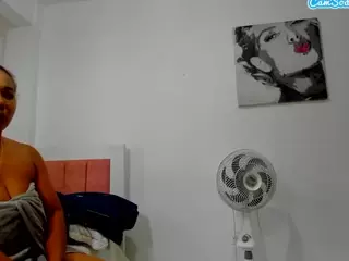 olivahot31's Live Sex Cam Show